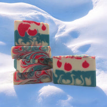 Load image into Gallery viewer, Cranberry Aspen