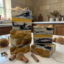Load image into Gallery viewer, Honeywood