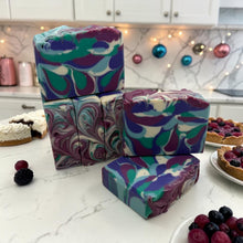 Load image into Gallery viewer, Plum Berry Jam